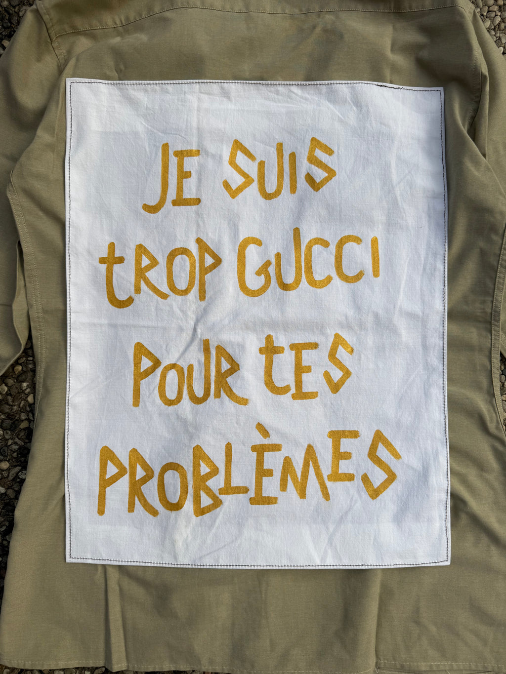 Camicia ‘je suis trop Gucci’ reworked