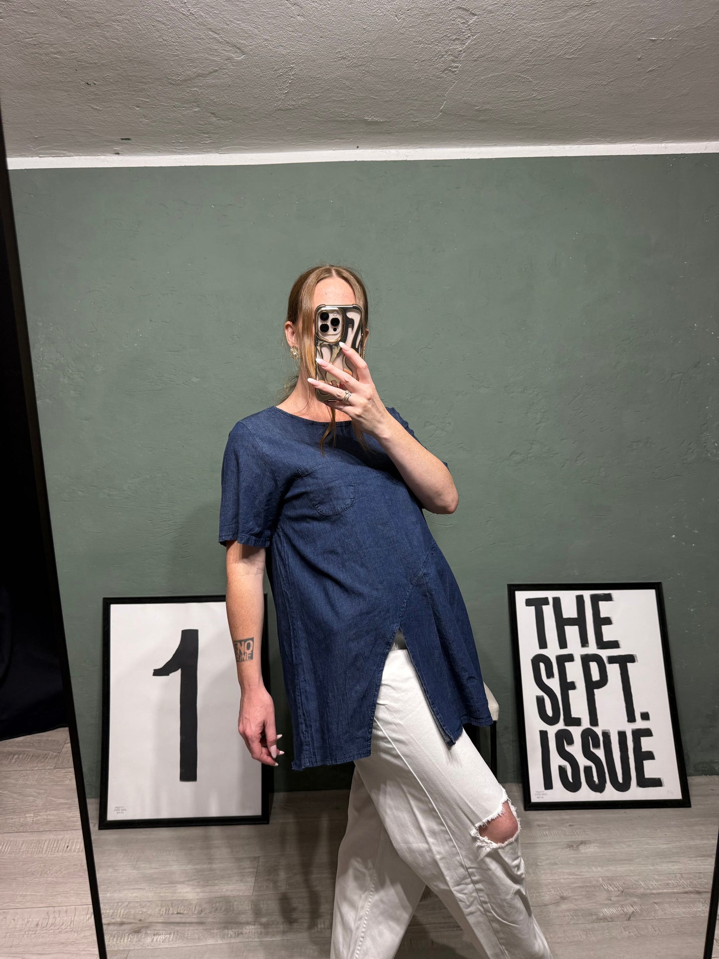 Blusa asimmetrica effetto denim