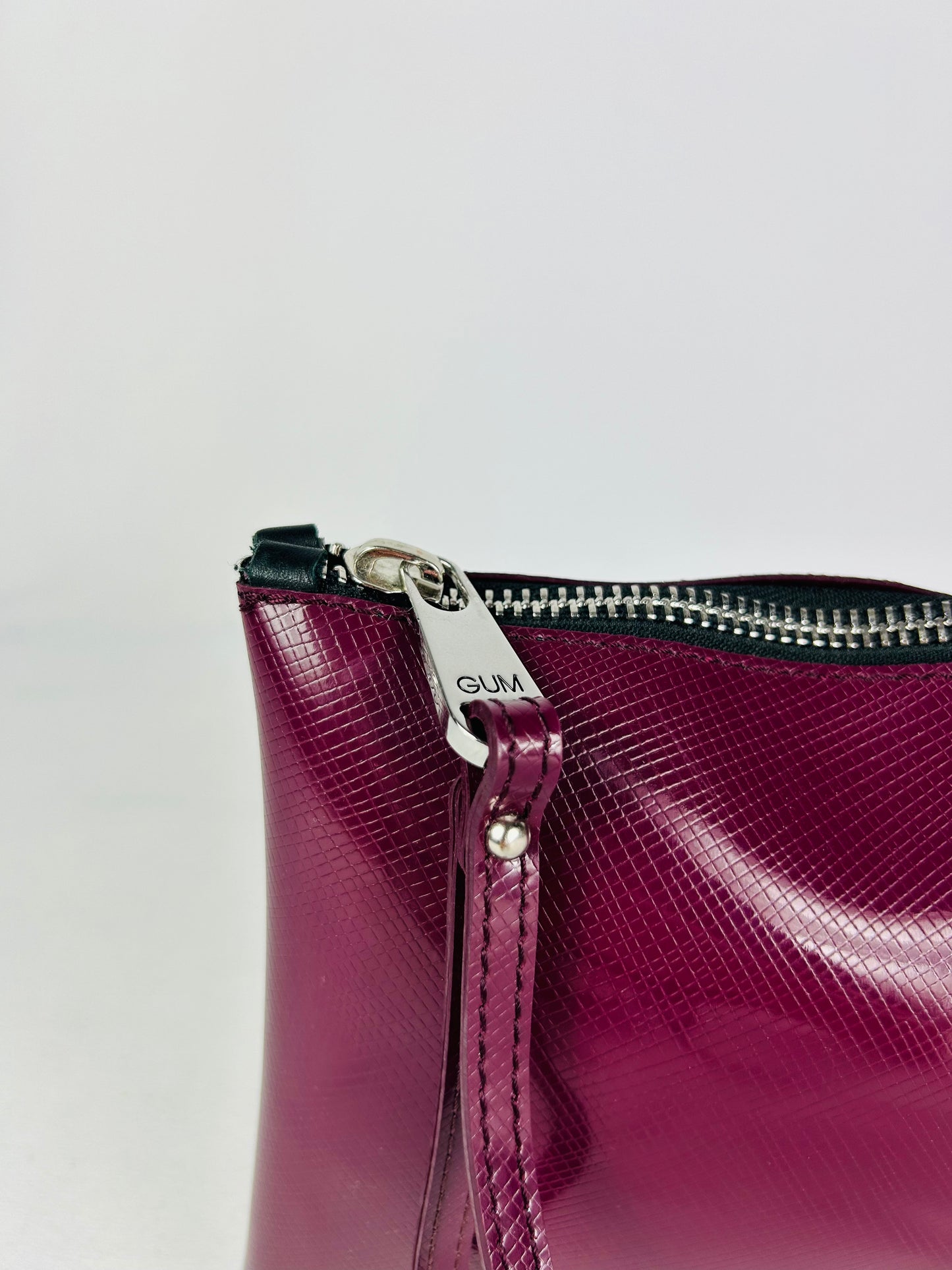 Pochette vinaccia Gum