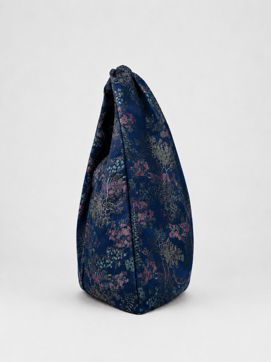 Borsa nodo orientale spalla-mano
