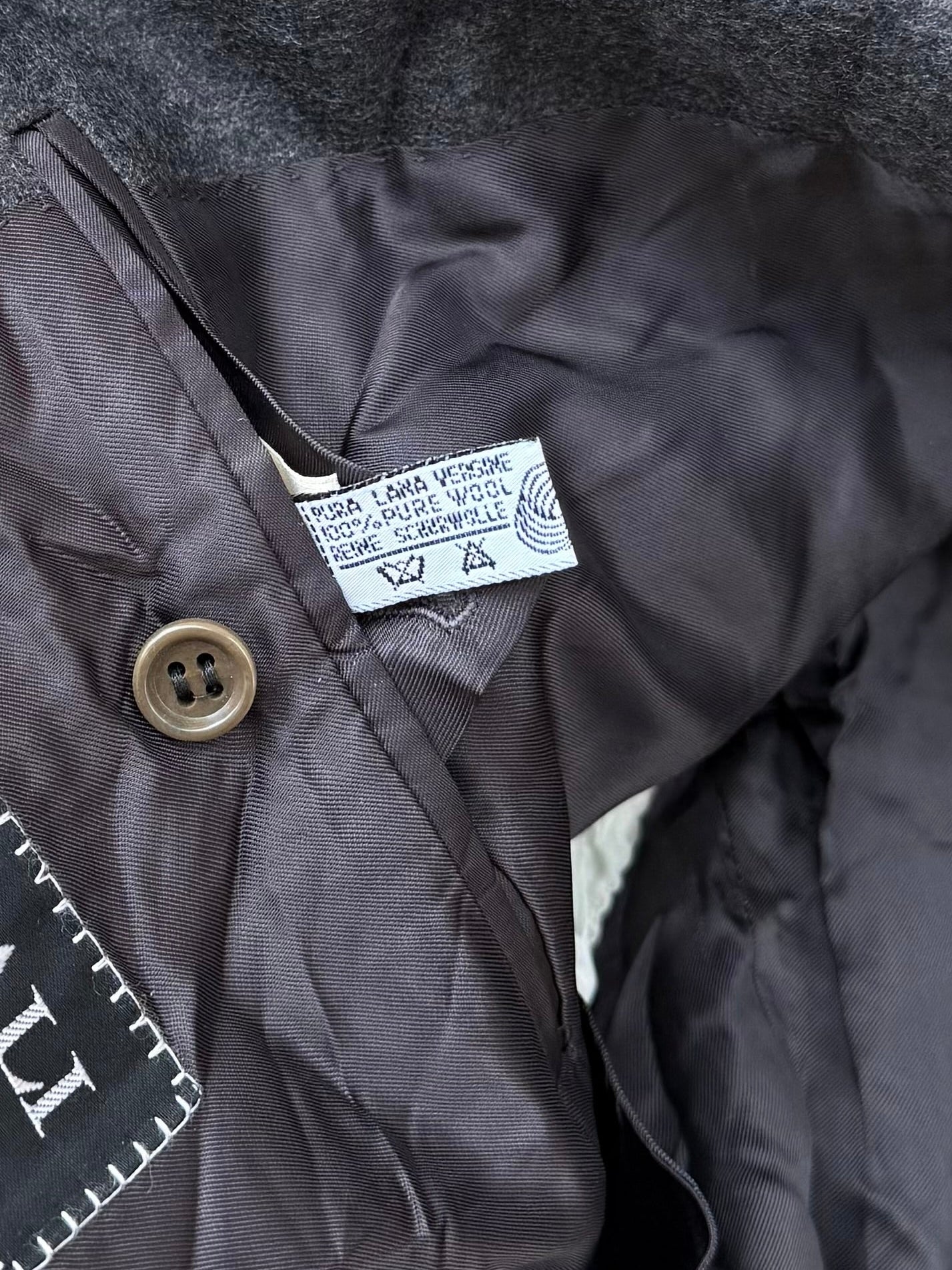 Blazer vintage ‘Mangia prega Xanax’ reworked