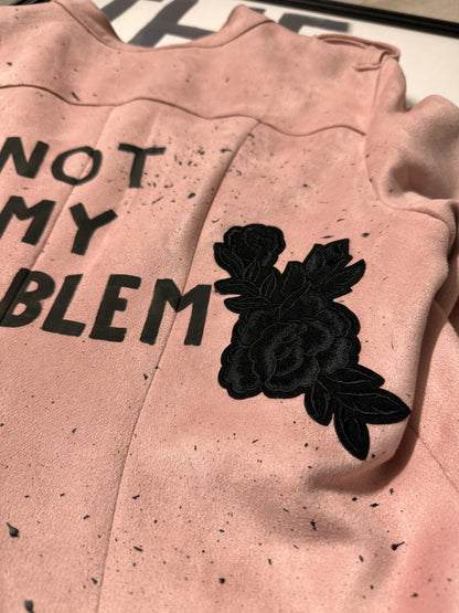 Giacca chiodo similpelle ‘Not my problem’