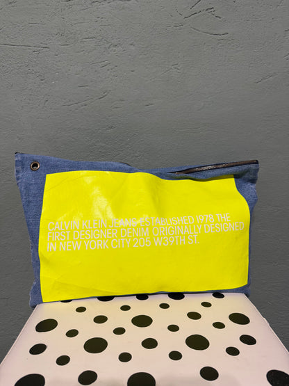 Maxi pochette denim Calvin Klein