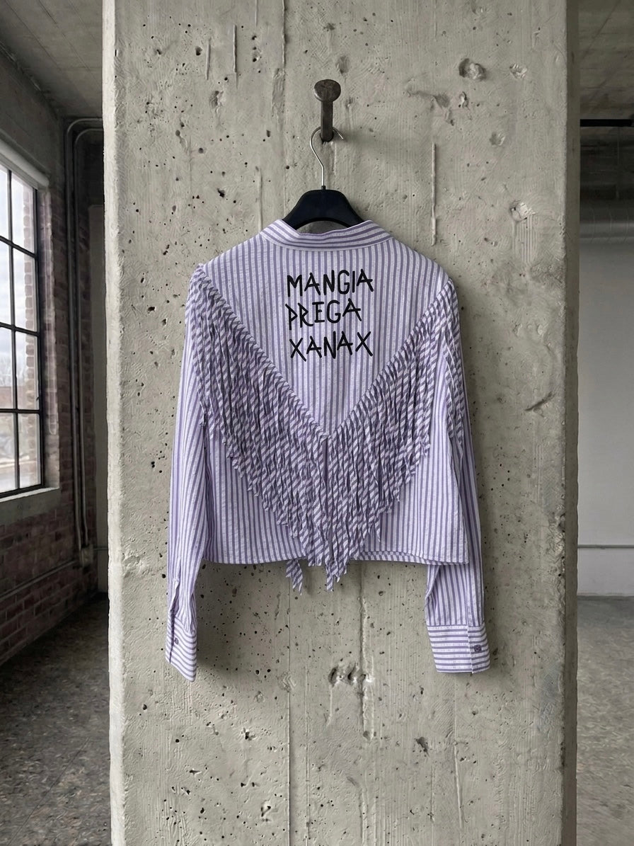 Camicia righe frange ‘Mangia prega Xanax’ reworked