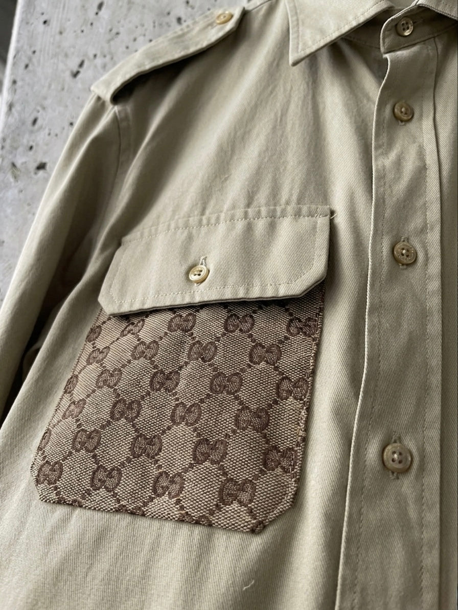 Camicia ‘I’m too Gucci’ upcycled