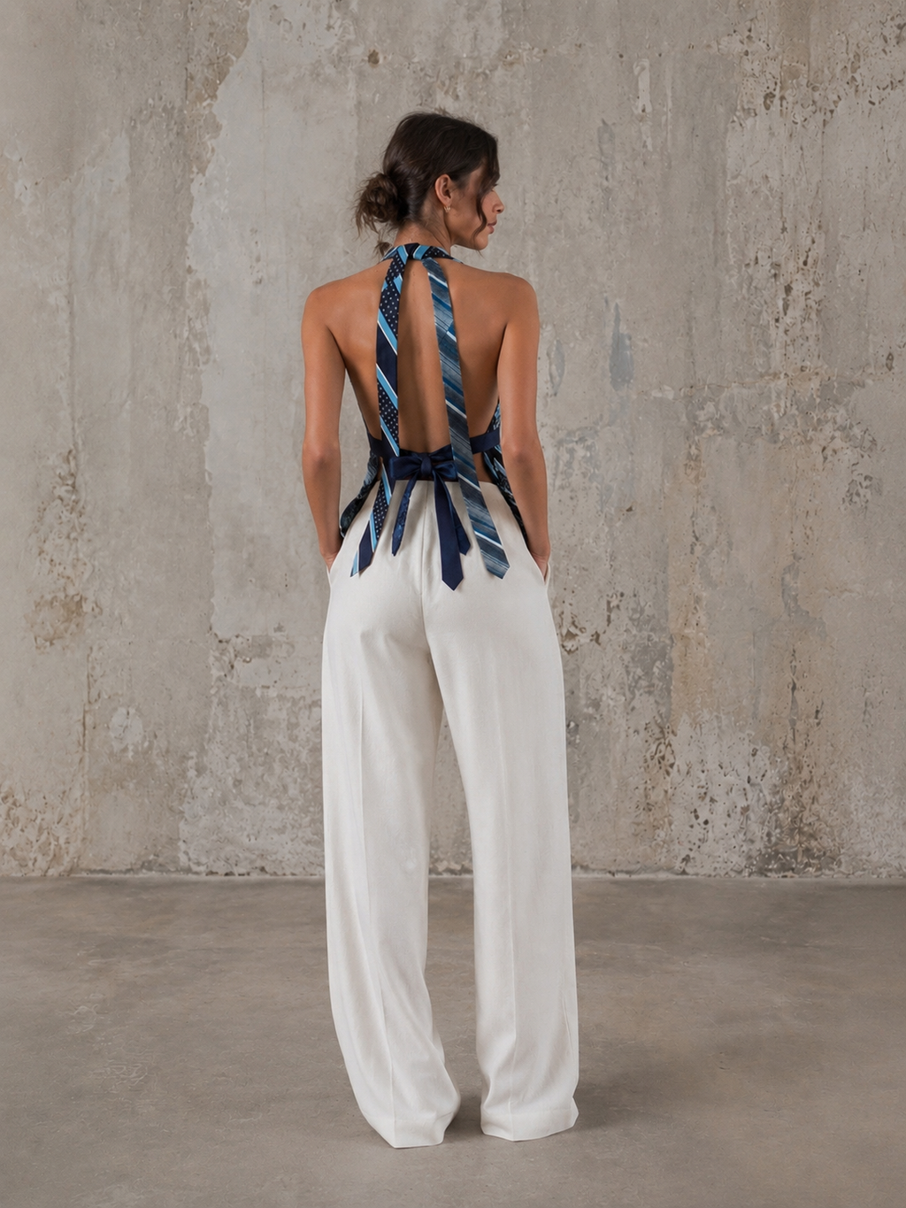 Top vintage blue ‘Ties’